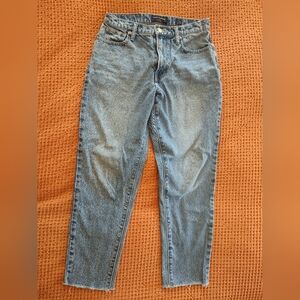 Lucky Brand 100% Cotton High Rise Mom Jean